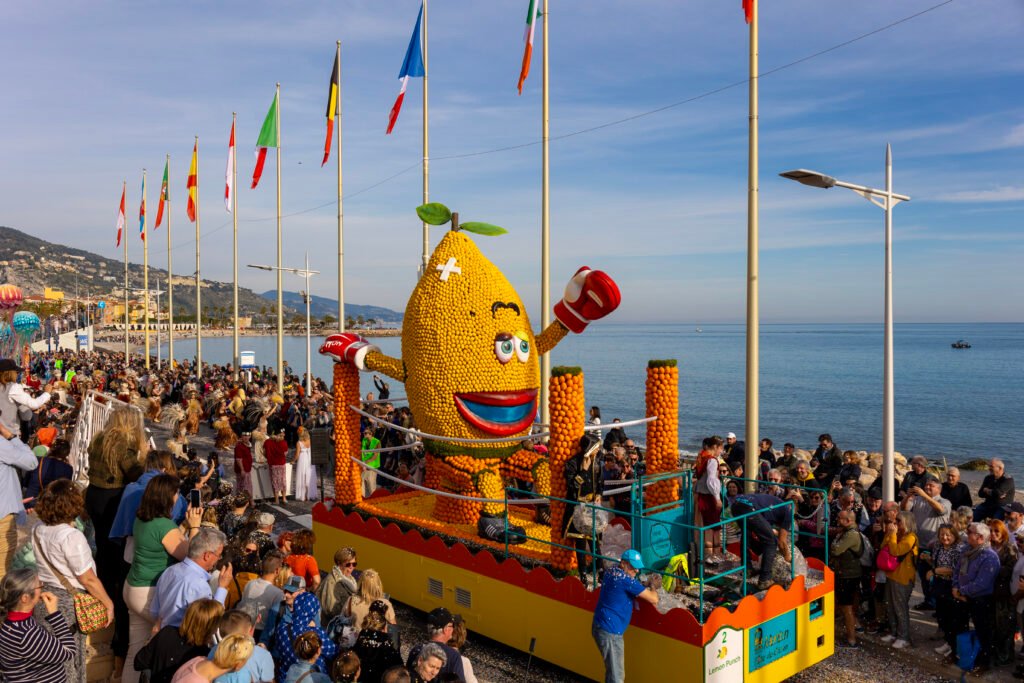 Ctirus themed float at the Fete du Citron in Menton, France