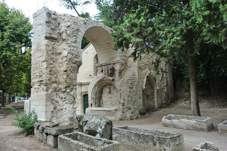 Arles Alyscamps