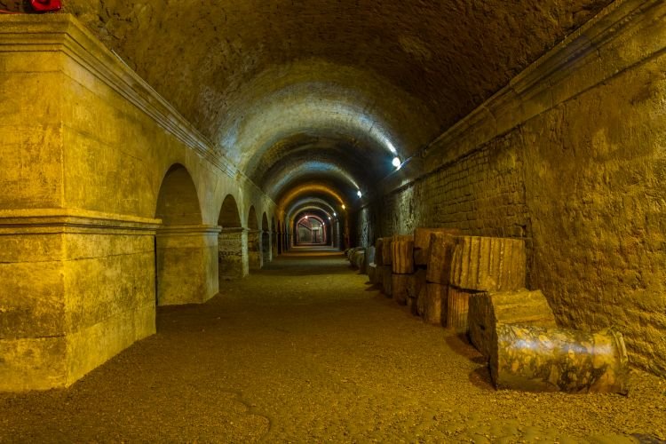 Arles Crypotoportiques